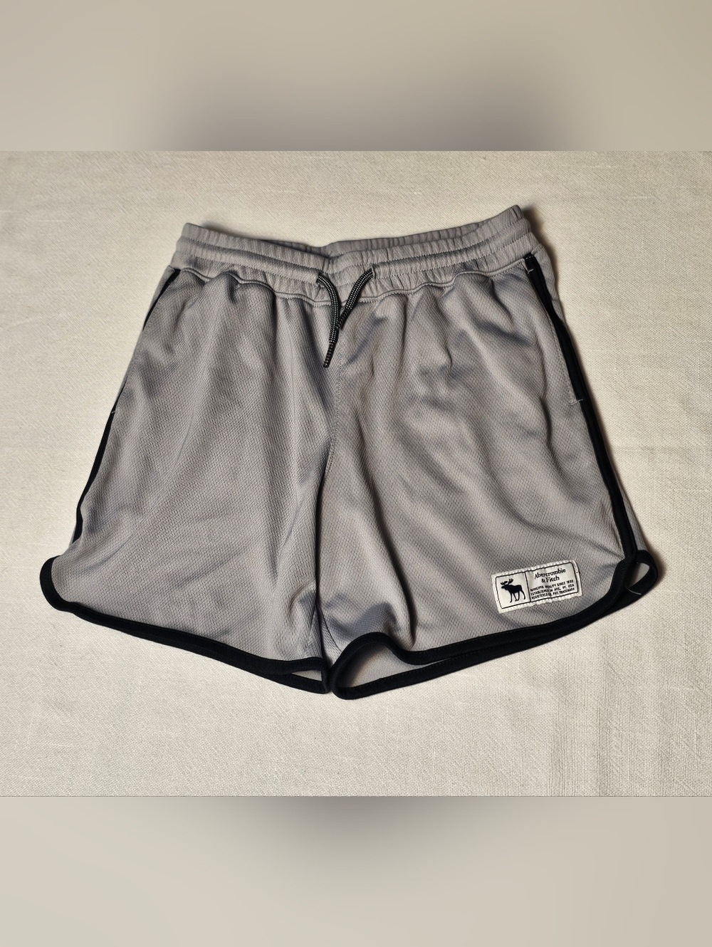 Abercrombie Kids YPB Mesh Athletic Shorts Size 9/10 Gray